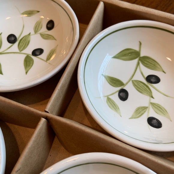 Set of Four New Out of The Woods of Oregon Dipping and Serving Bowls - Picture 14 of 16